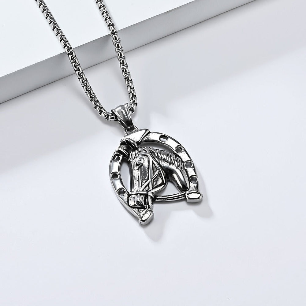 Men’s Stainless Steel Horse Head Horseshoe Necklace – Gold/Silver K-PT606