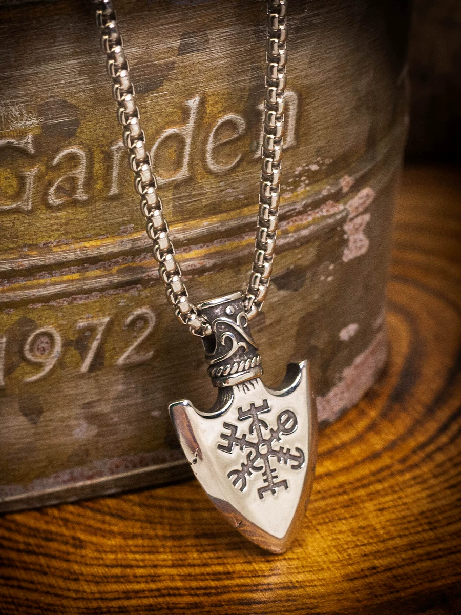 Norse Oathbreaker Fang Pendant Necklace – Stainless Steel Viking Symbol NWN527034